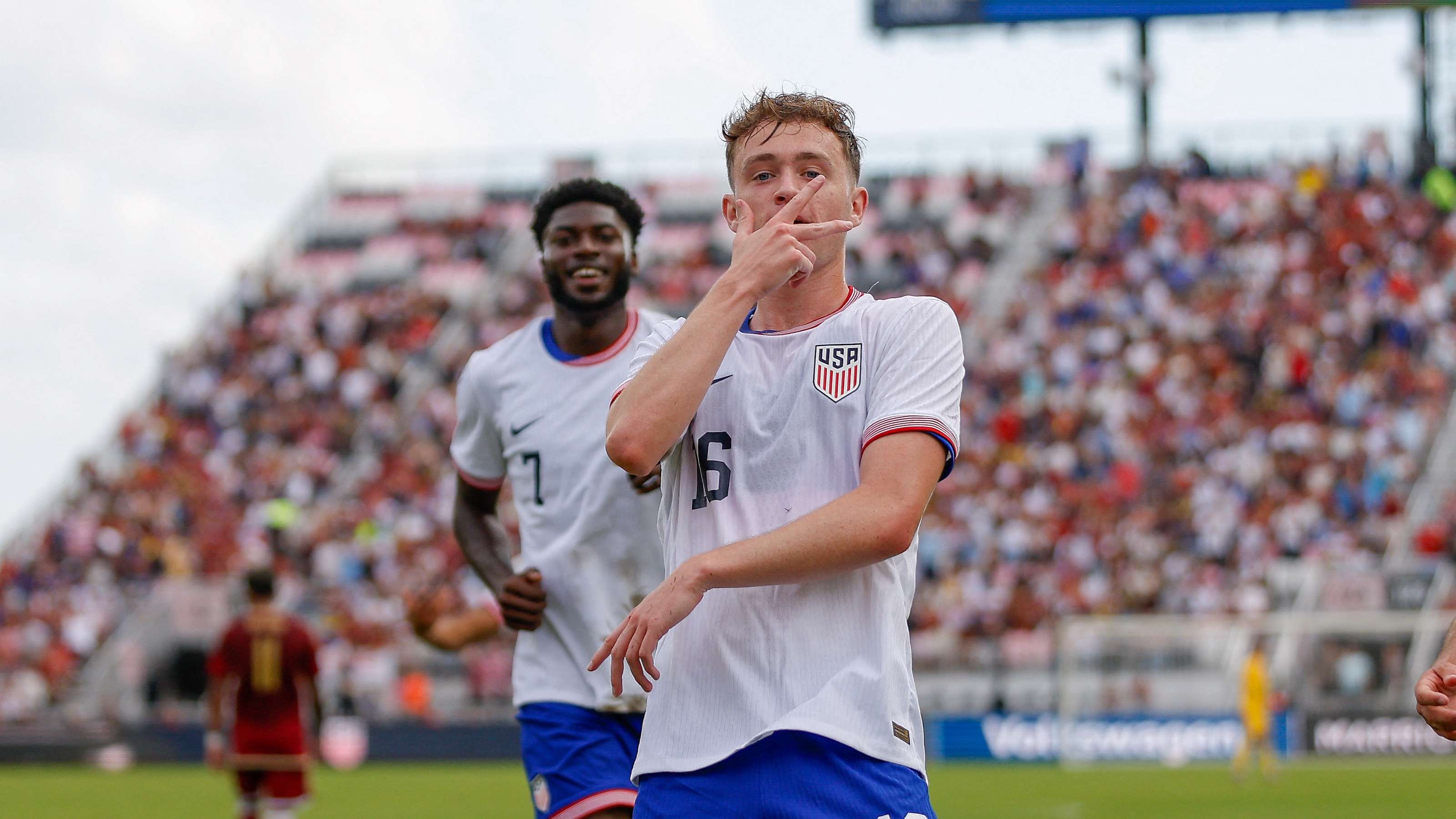 历为年轻人 历为年轻人