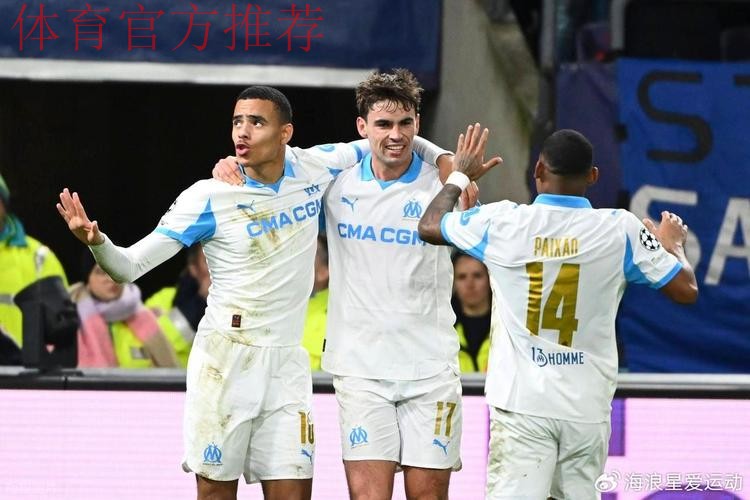 曼联肠子悔青！格林伍德将成为超级巨星，狂轰11球，领跑射手榜！